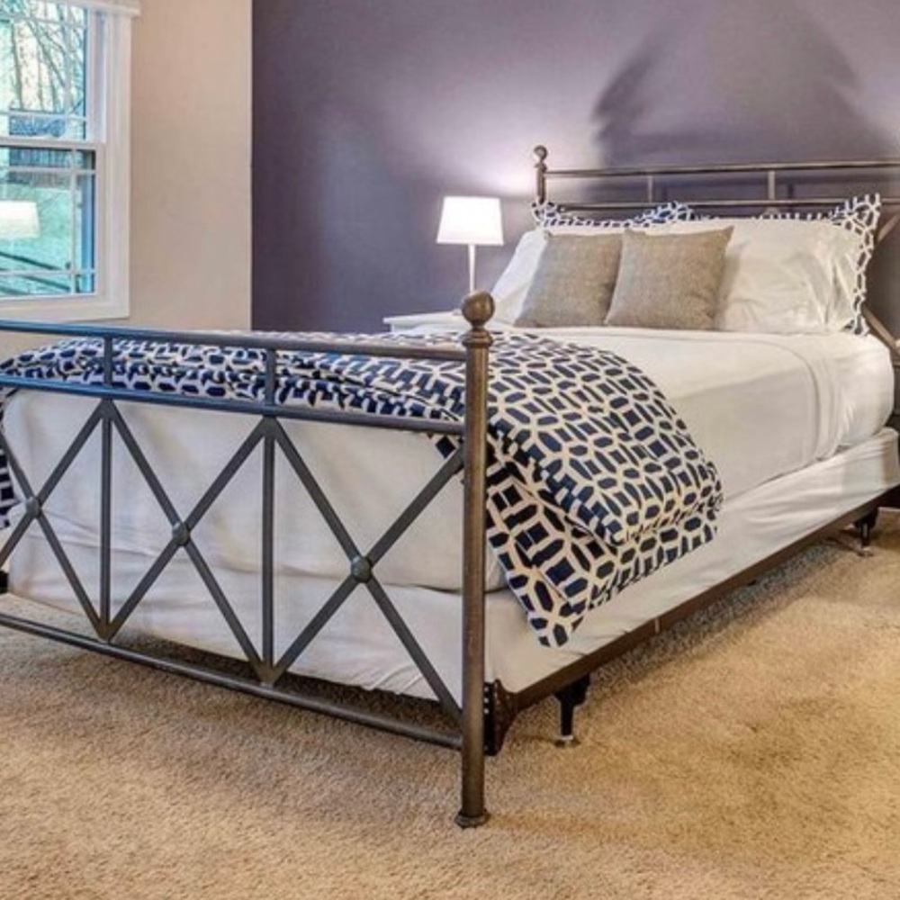 PB Teen Duvet Cover and Pillow Shams